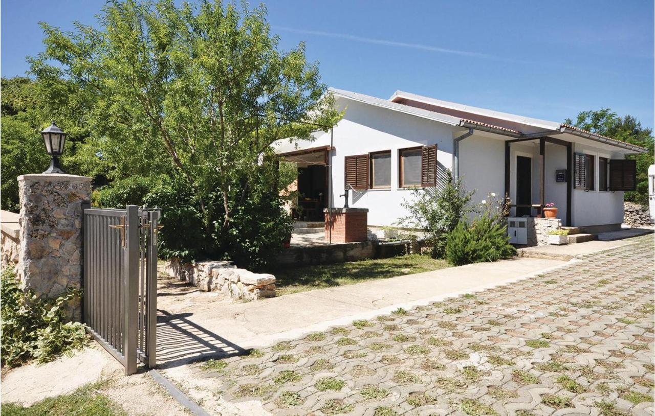 Nice Home In Jezera With Wifi Екстериор снимка